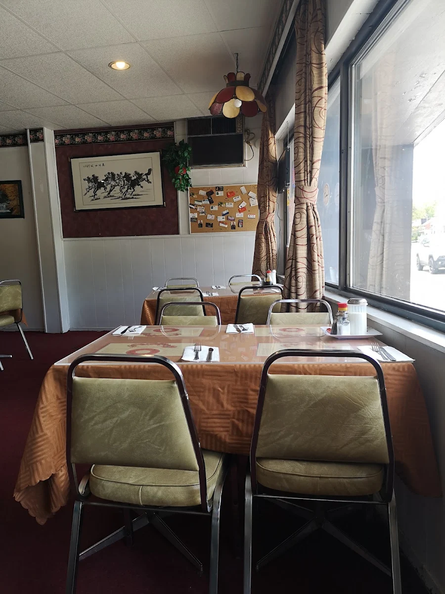 Vibe, Ming Ming Chinese Food Restaurant