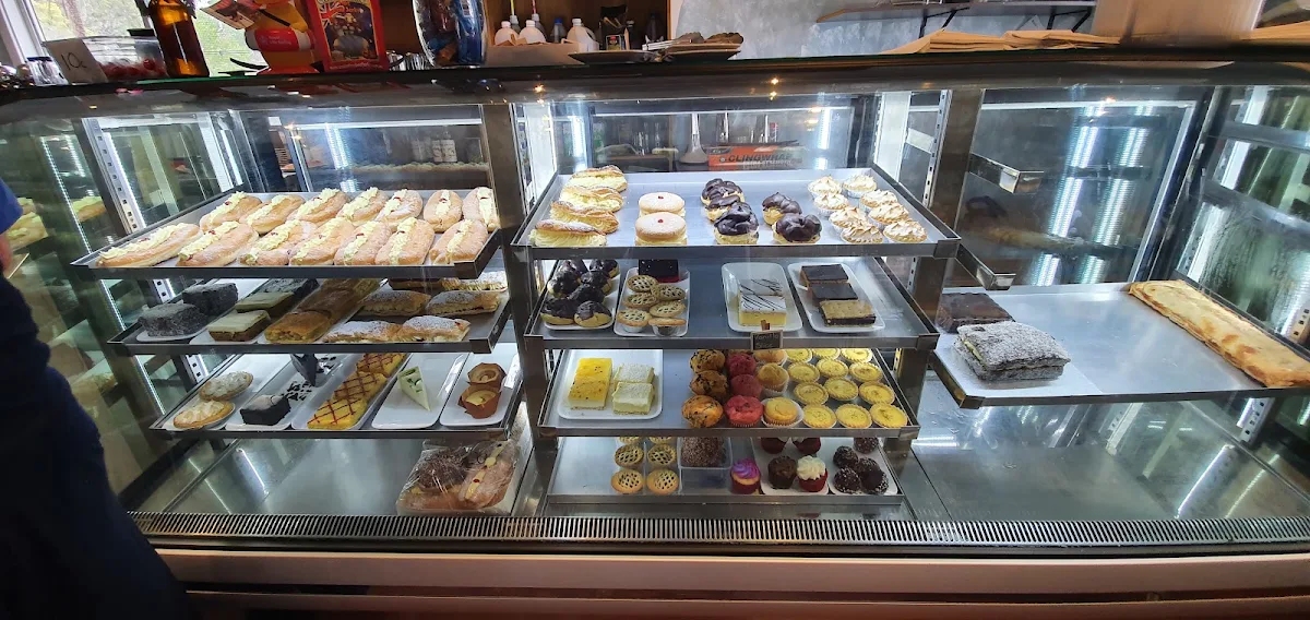 Vibe, Capel Bake & Café
