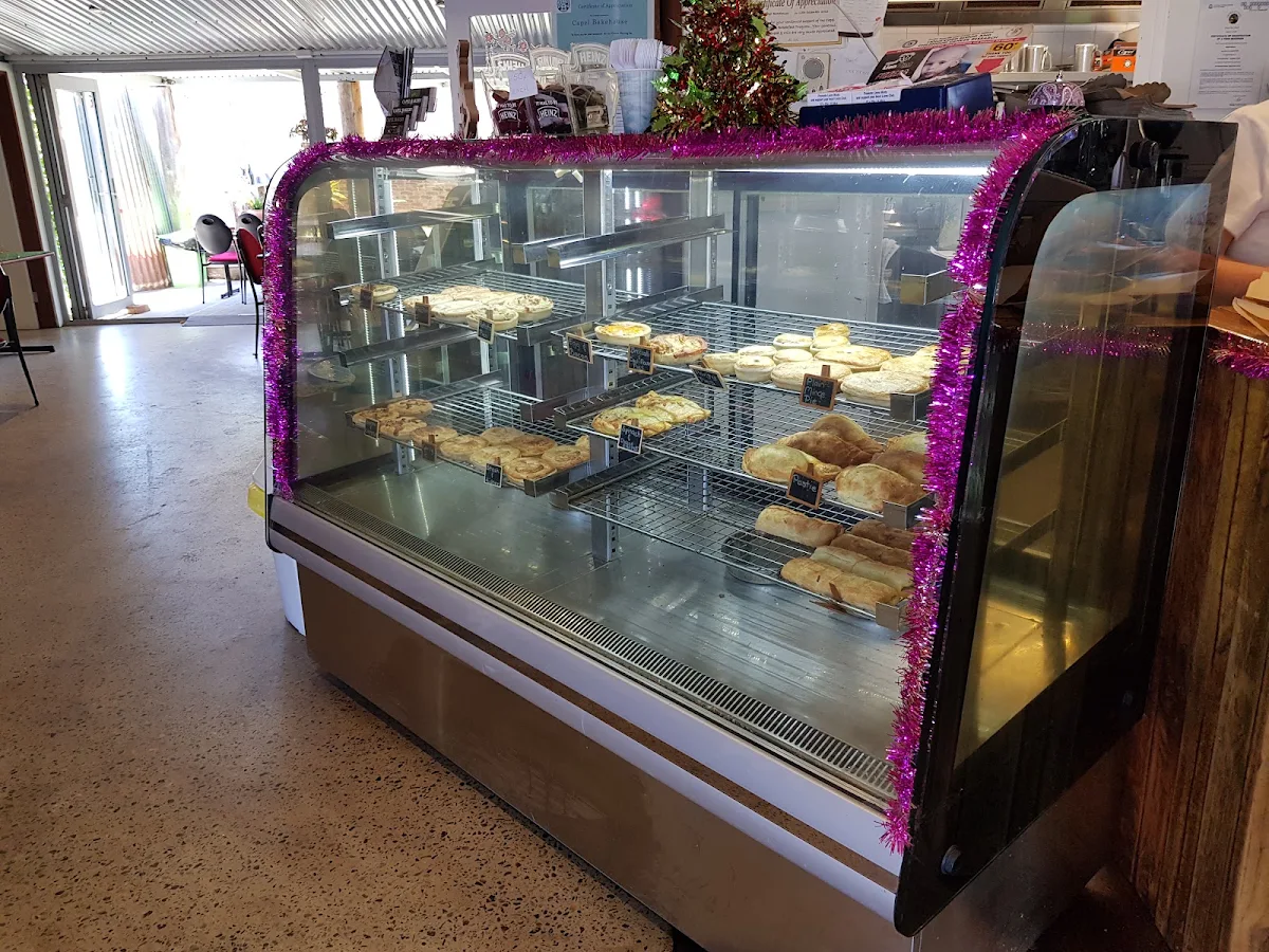 Vibe, Capel Bake & Café