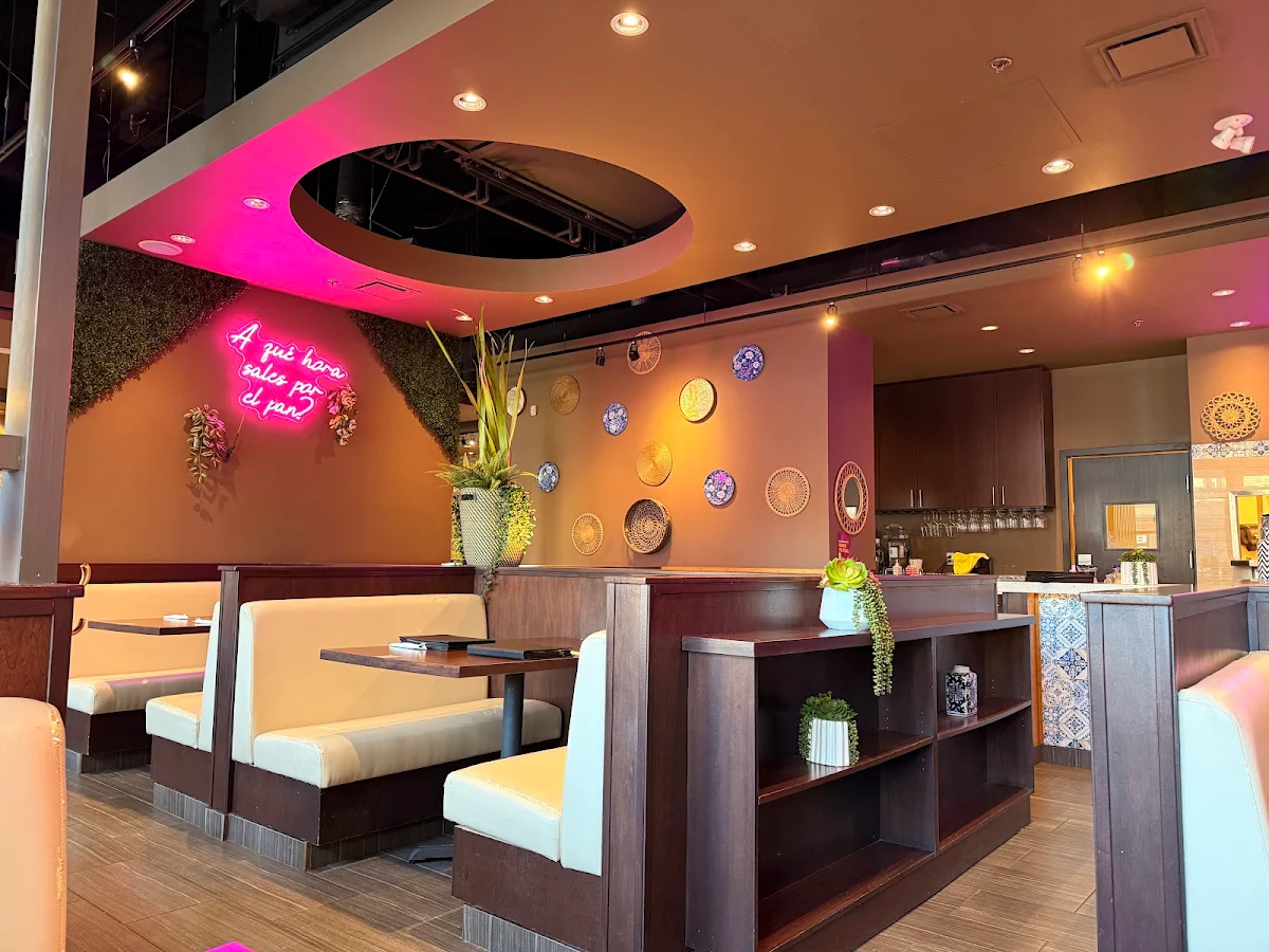 Vibe, Birria Cantina