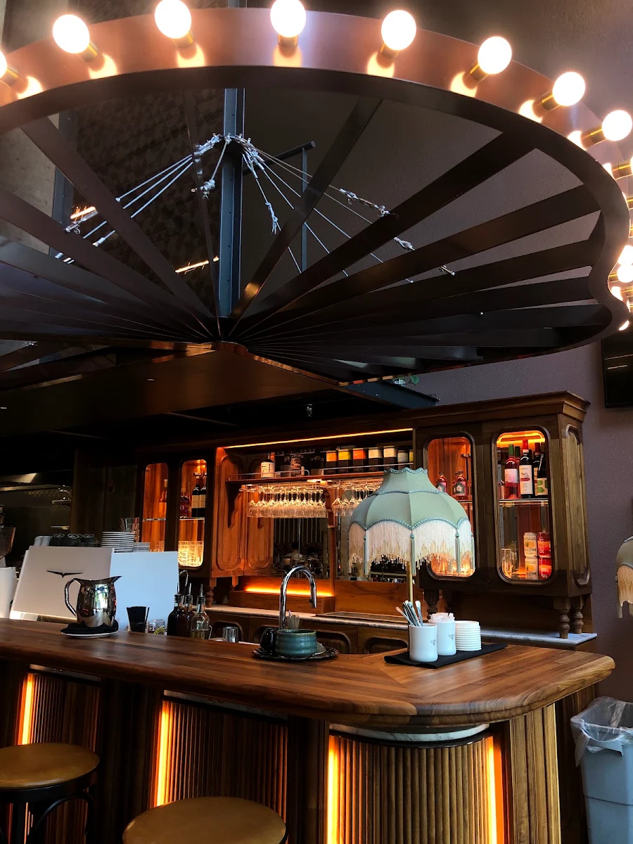 Vibe, Café Constance signé BAZIN