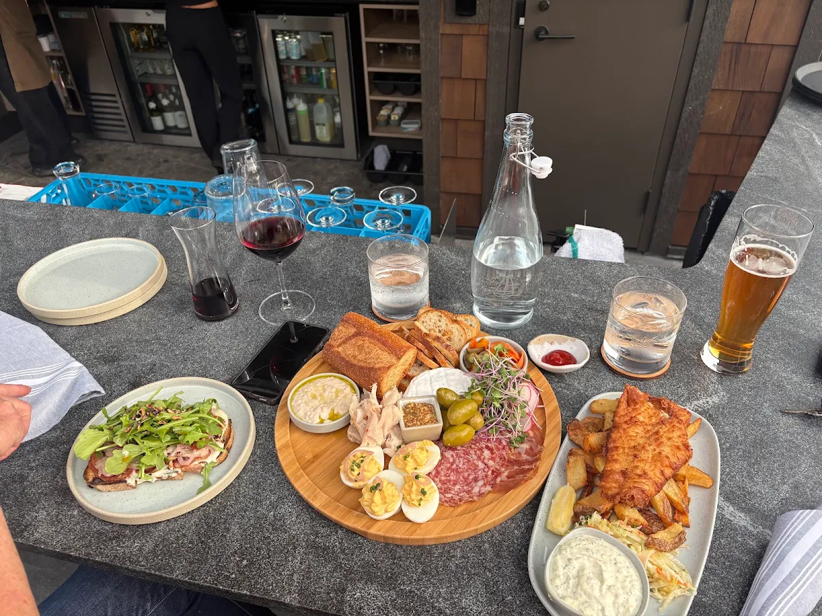 Food & drink photo 2