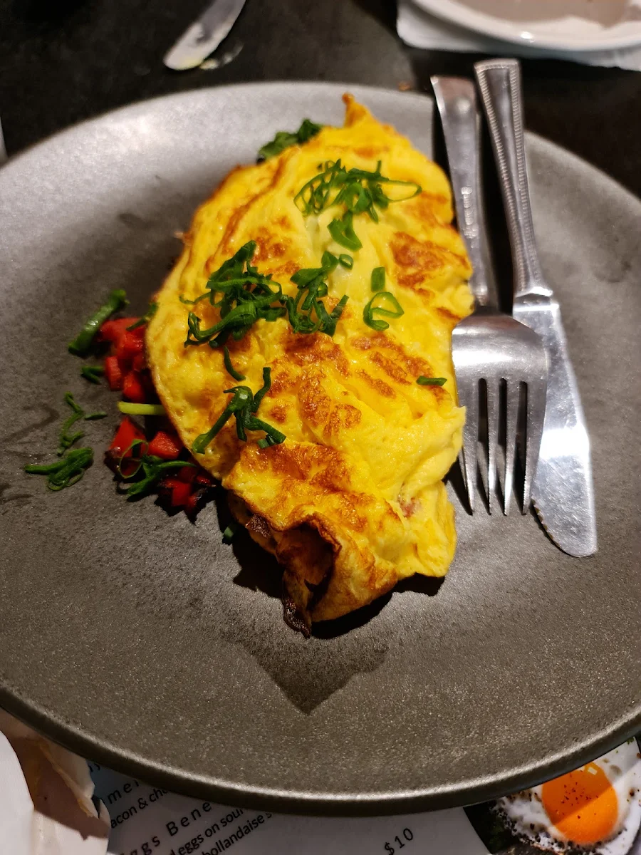 Food & drink, Bright Chalet