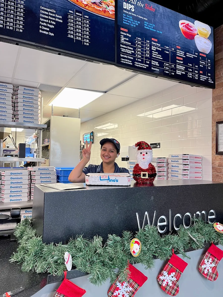 Menu, Domino's Pizza