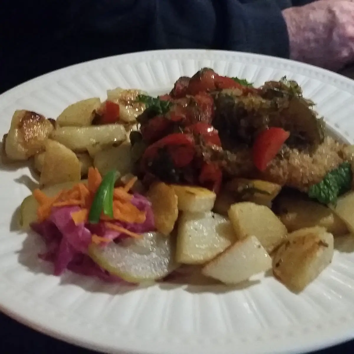 Food & drink, Red Chateau