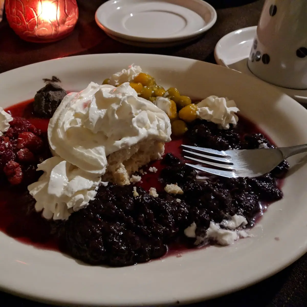 Food & drink, Red Chateau
