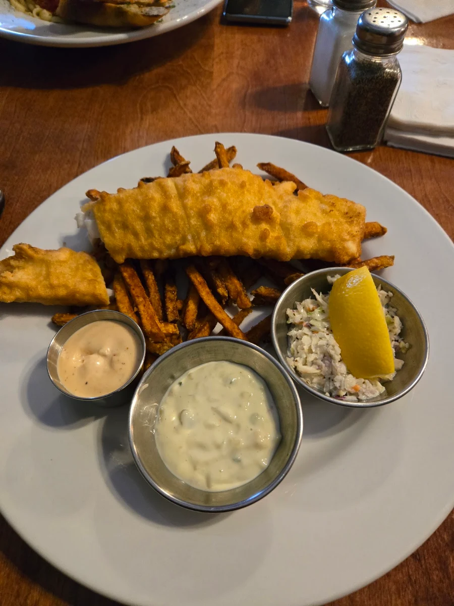 Food & drink, Jolly Rogers Grill