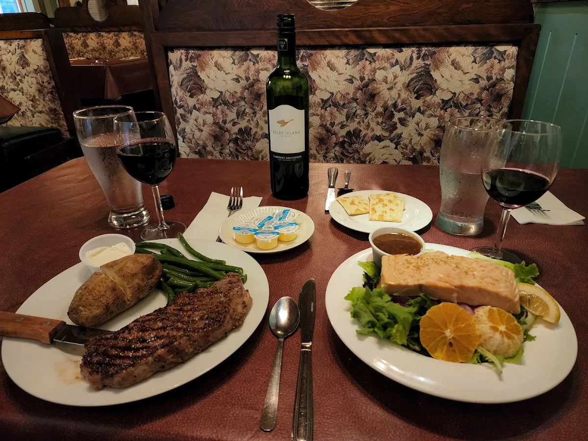 Food & drink, Post & Beam Restaurant