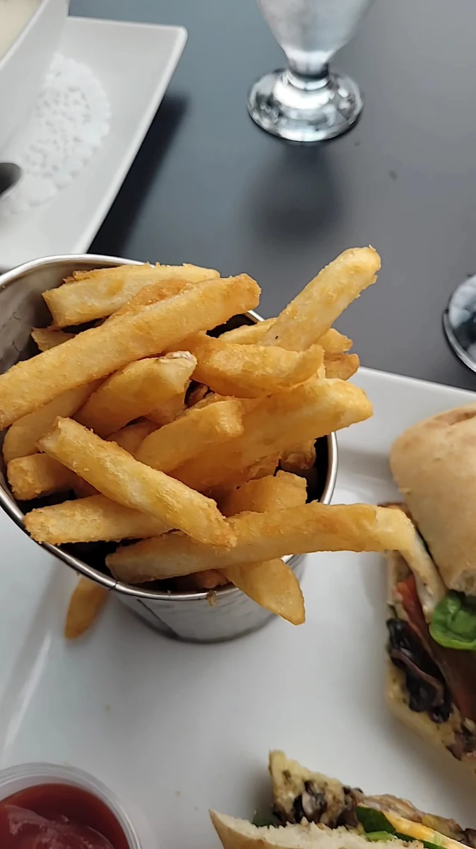 Food & drink photo 2