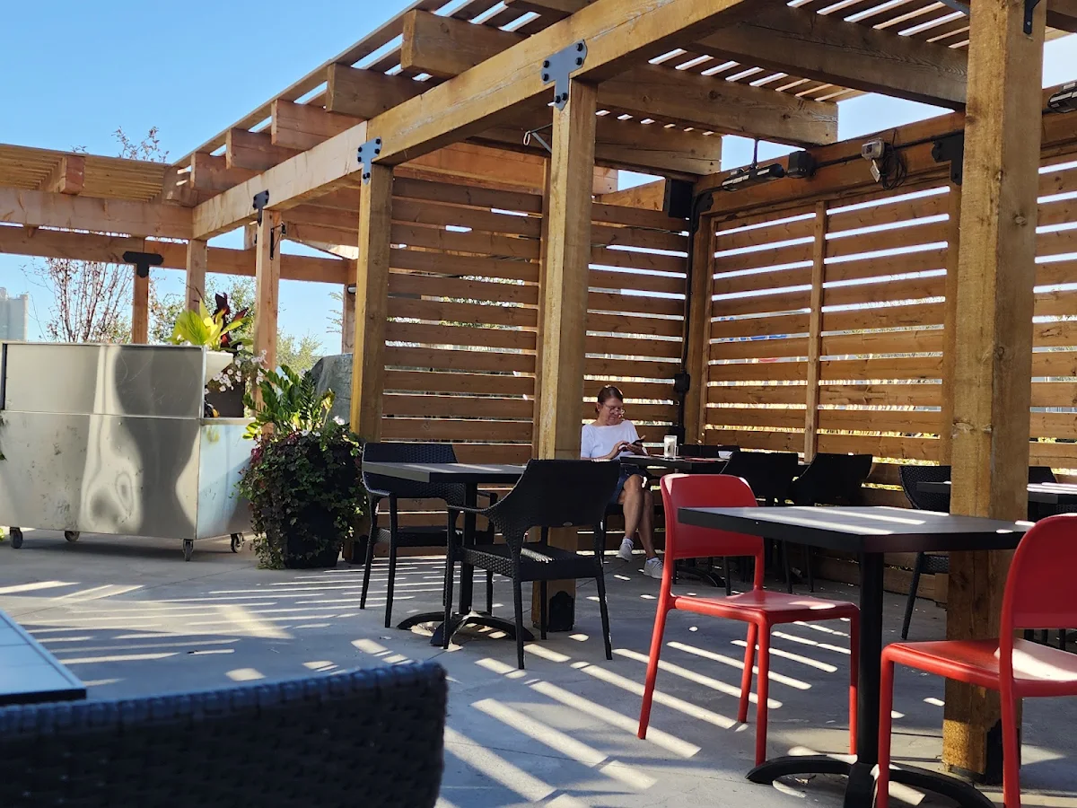 Vibe, Frankie's Italian Winnipeg