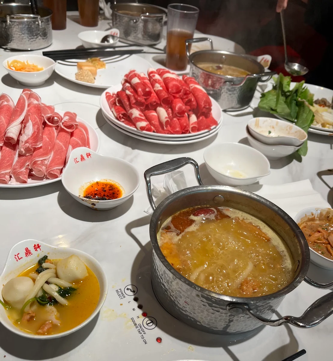Food & drink, Signature Palace Restaurant Chinese food 中餐&汇鼎轩 火锅店 hot pot