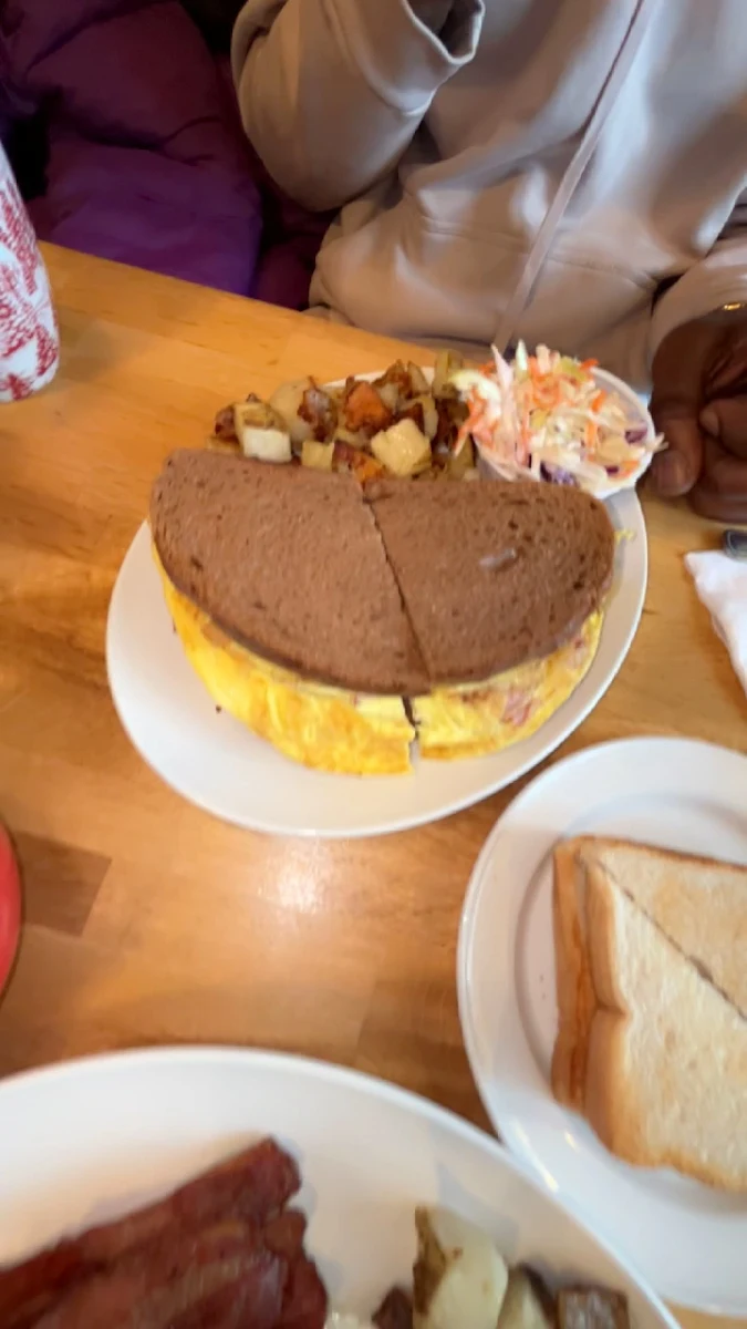 Food & drink, Sunset Grill