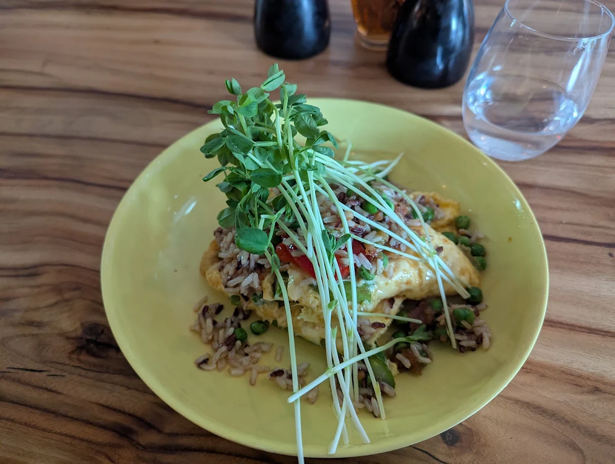 Food & drink, Wayne's Place