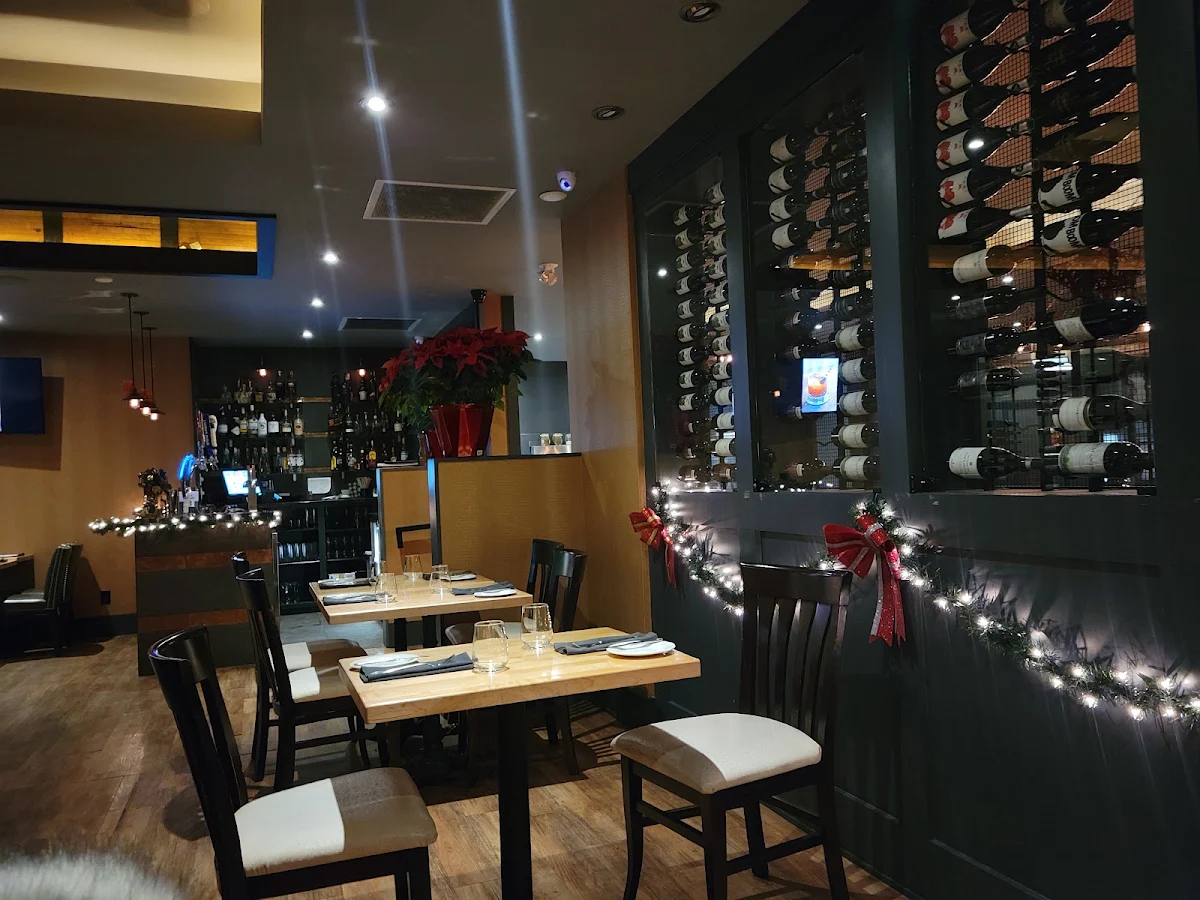 Vibe, Wildfire Grill House
