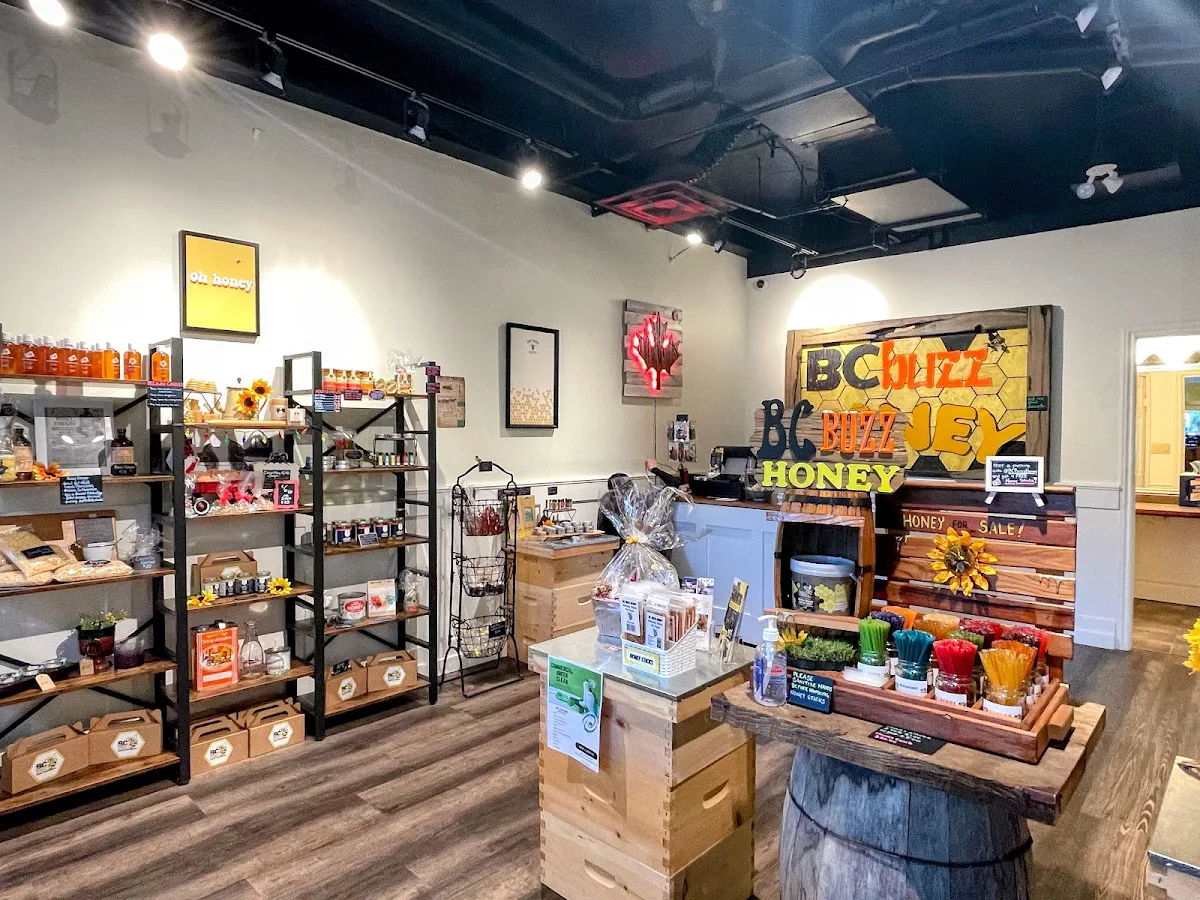 Vibe, Trading Post Eatery
