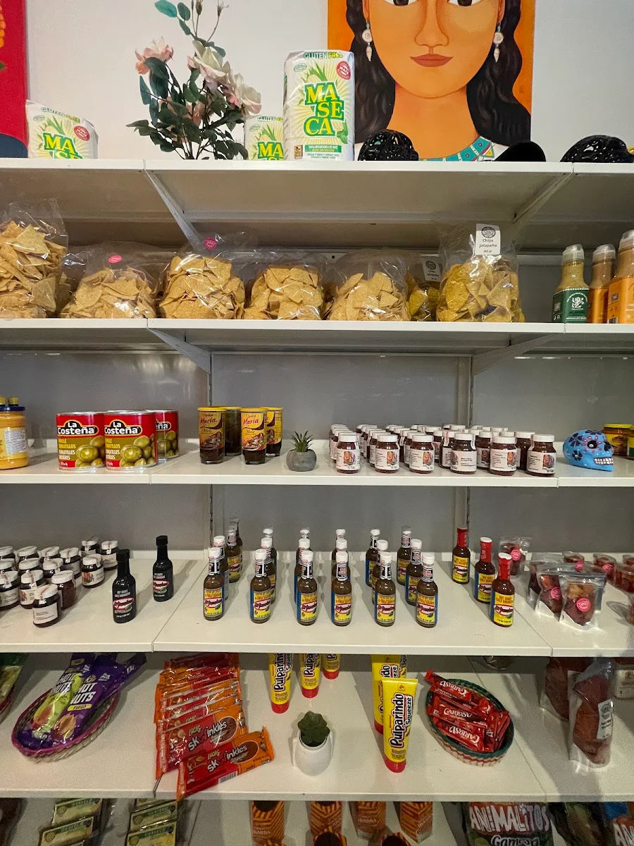 Vibe, Tamaly Shop
