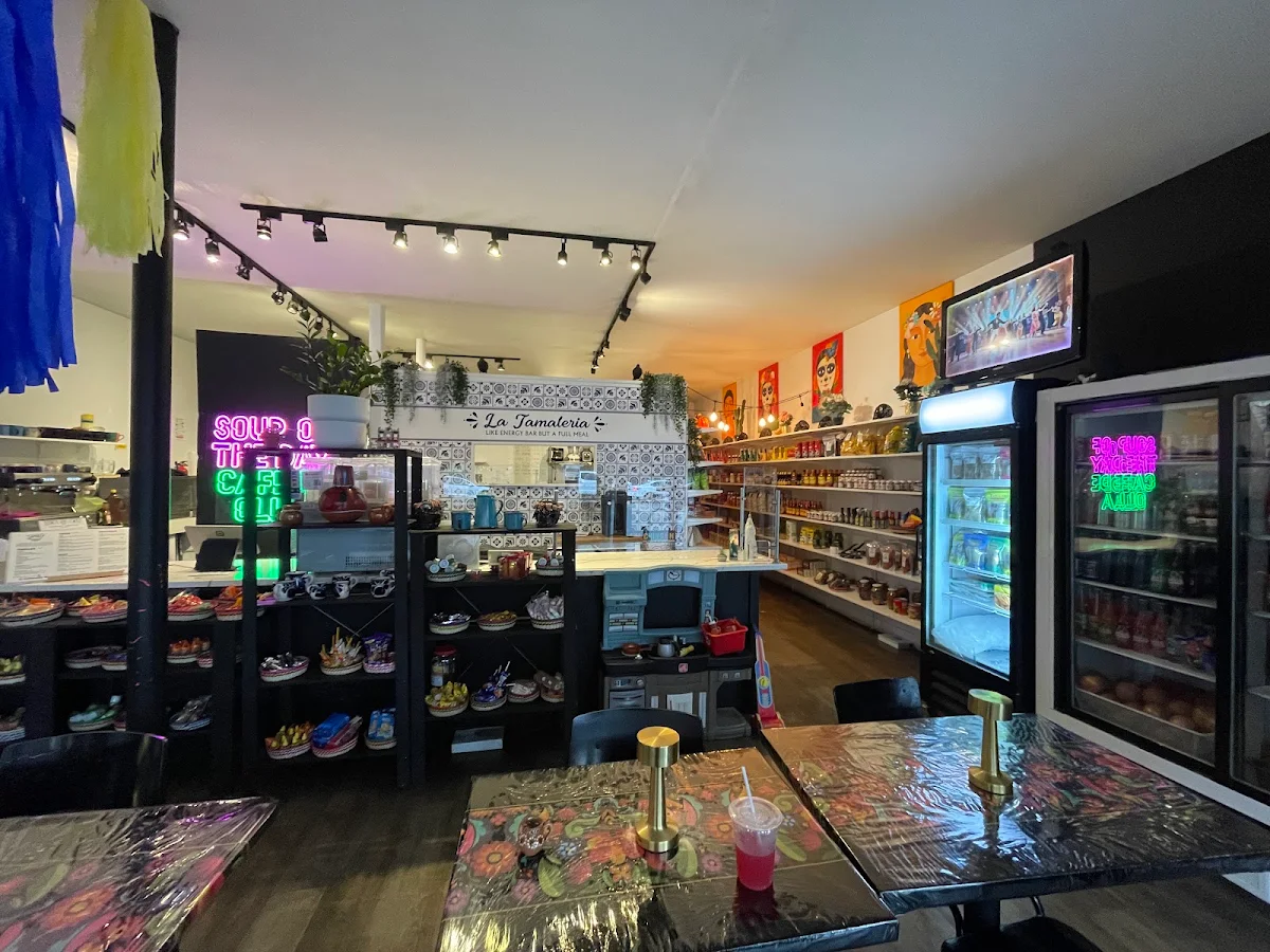 Vibe, Tamaly Shop