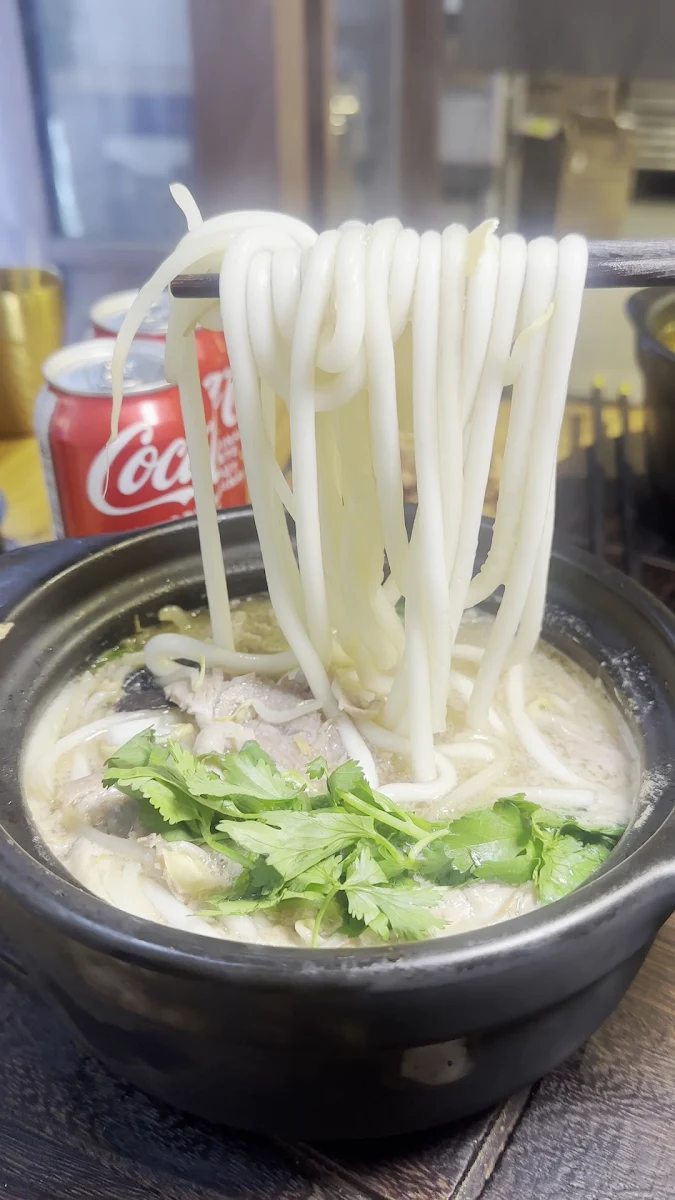 Food & drink, 泥二哥砂锅土豆粉 Uncle Potato Noodle