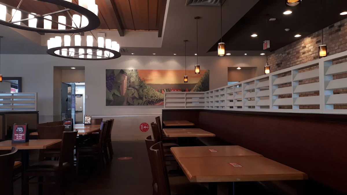 Vibe, Swiss Chalet