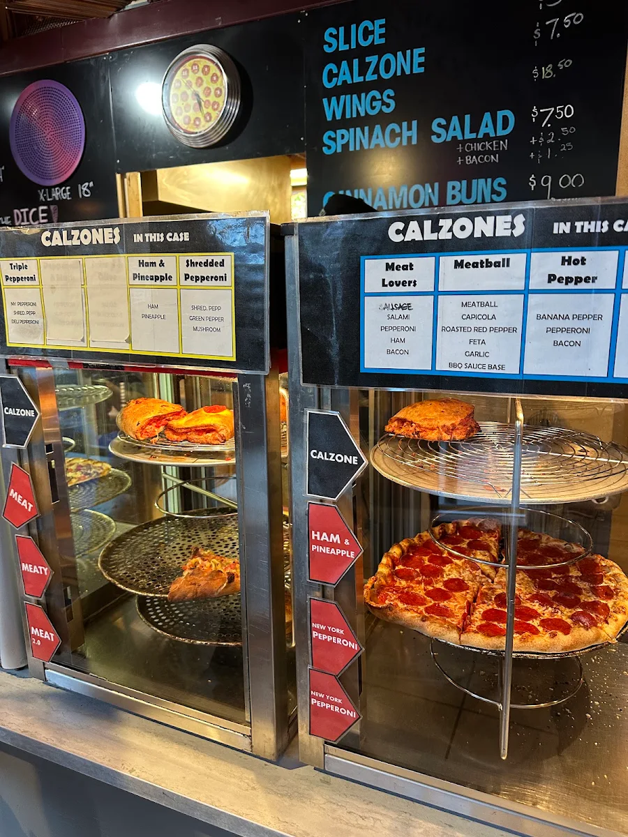 Menu, Thor's Pizzeria