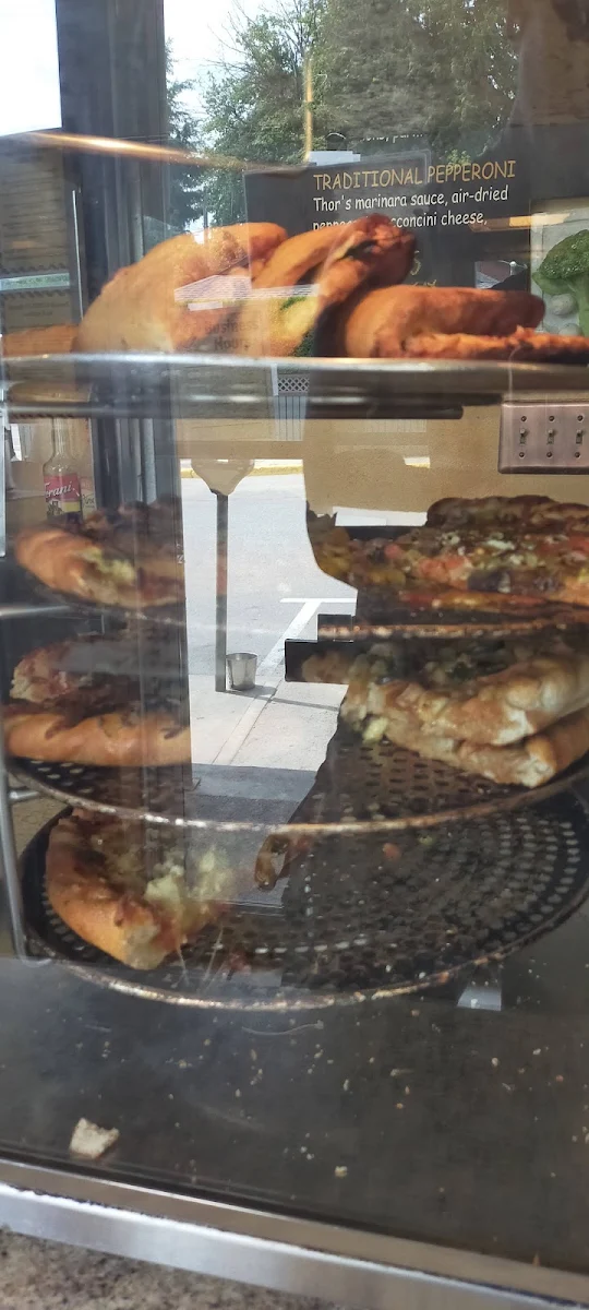 Vibe, Thor's Pizzeria
