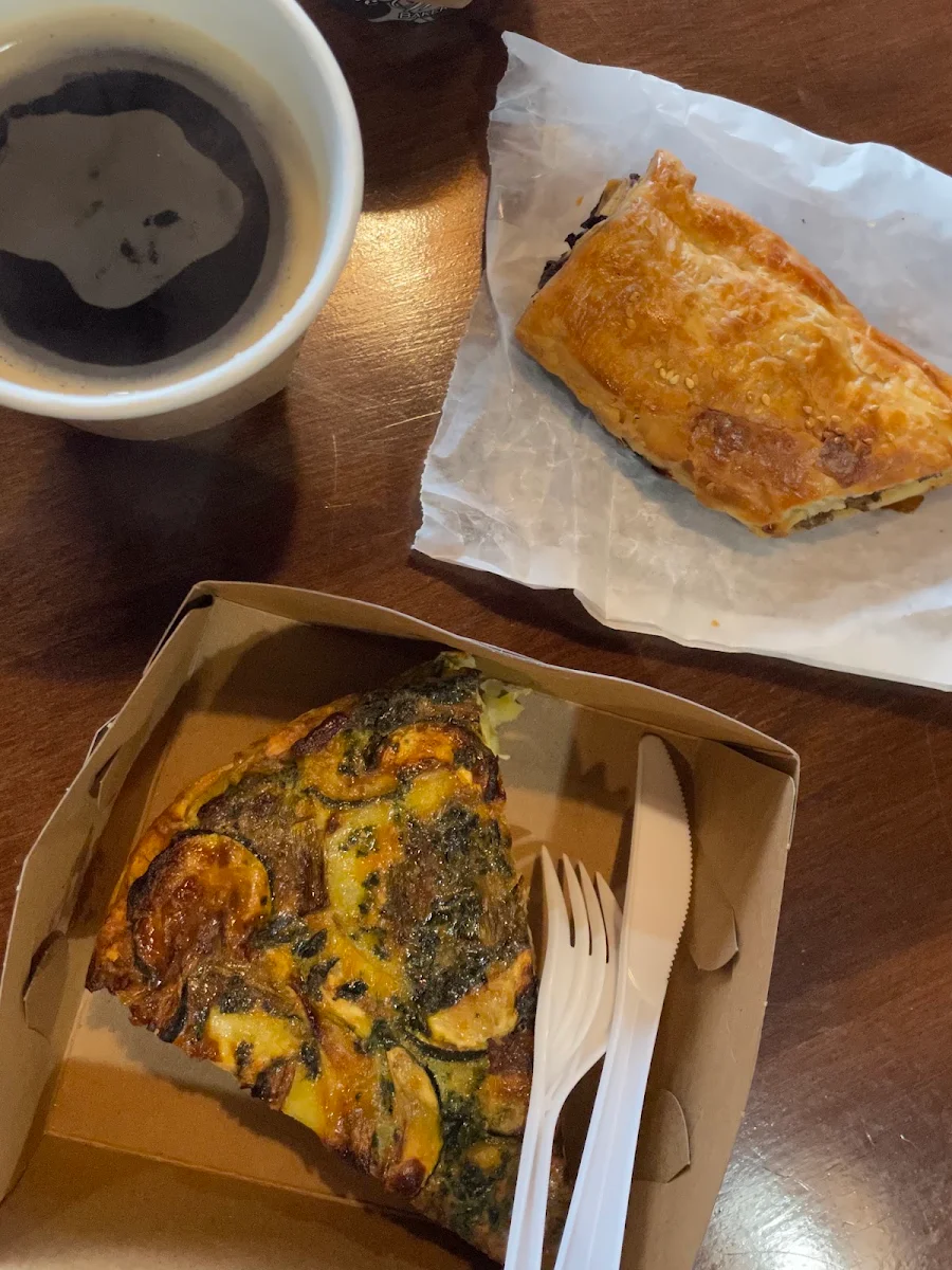 Food & drink, Black Walnut Bakery Cafe
