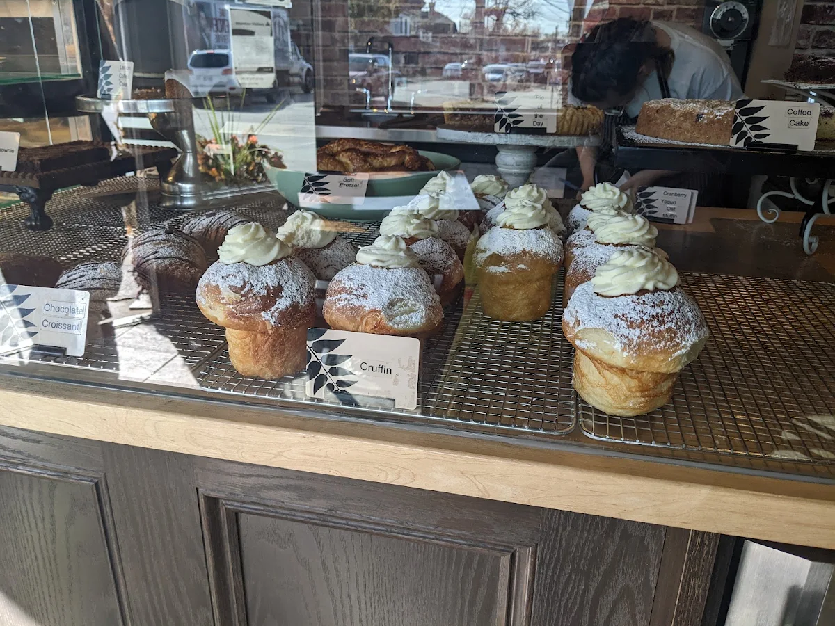 Vibe, Black Walnut Bakery Cafe