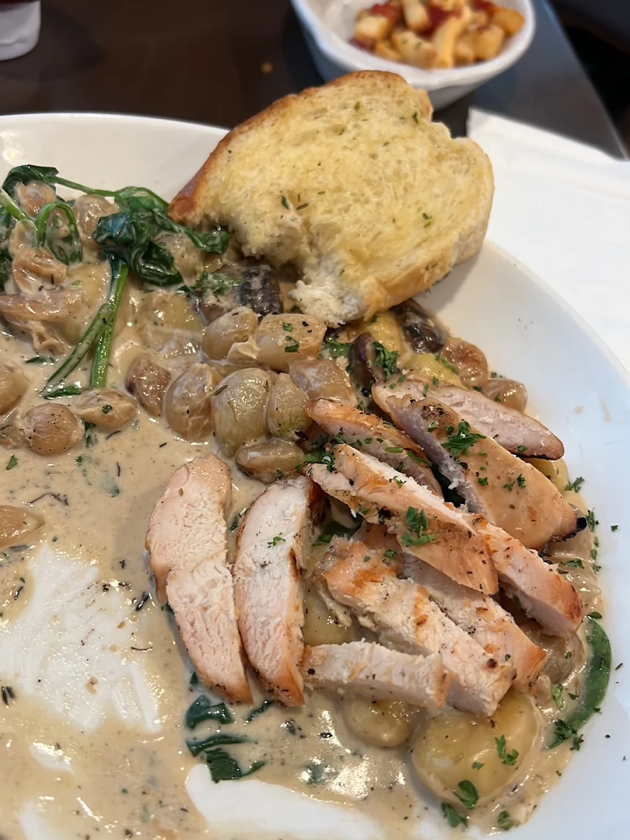Food & drink, Myra Bar & Kitchen