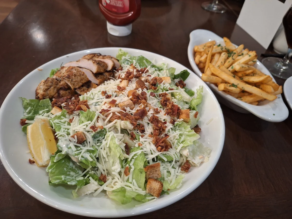 Food & drink, Myra Bar & Kitchen