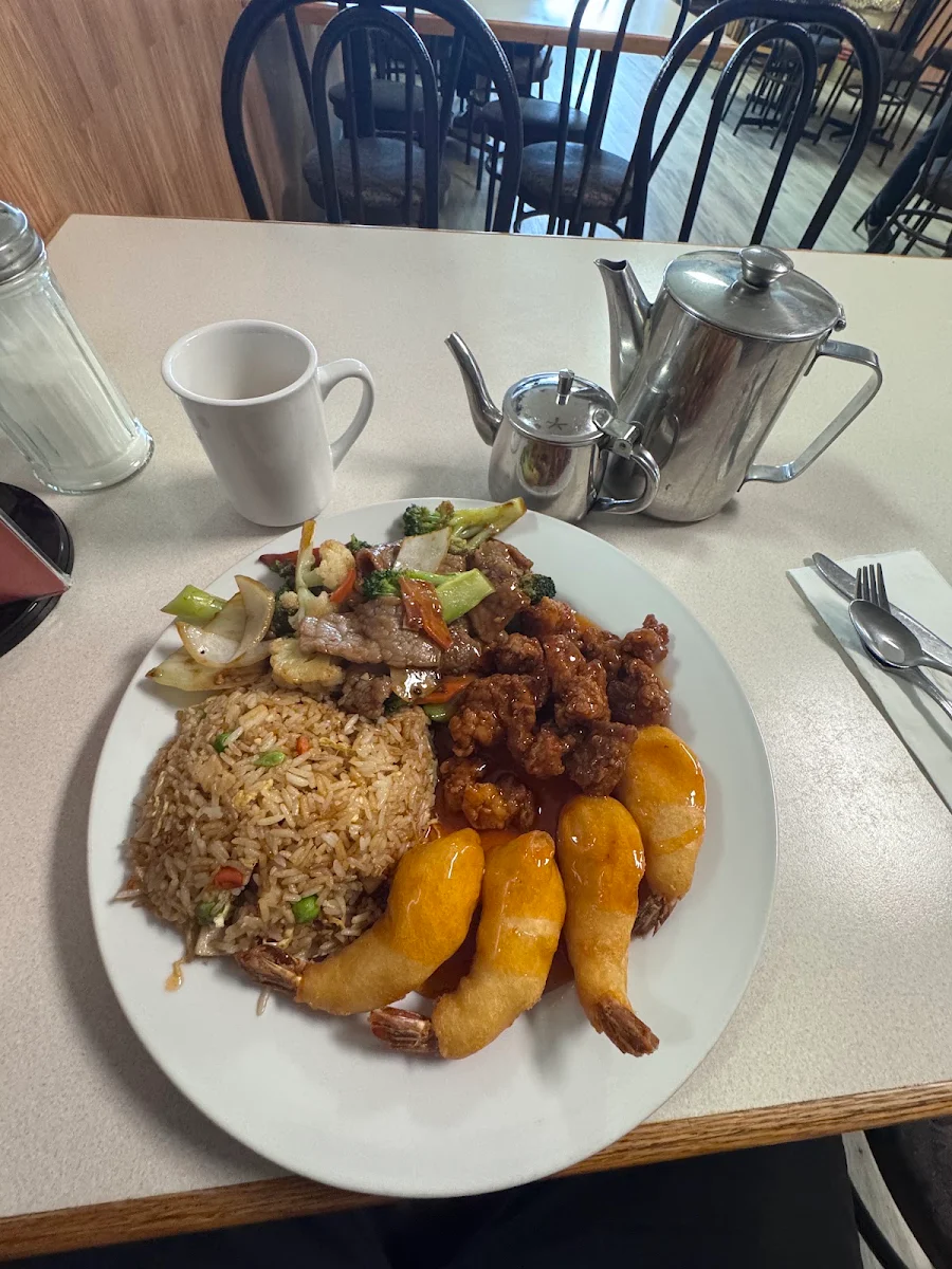 Food & drink, Golden Gate Chinese Restaurant