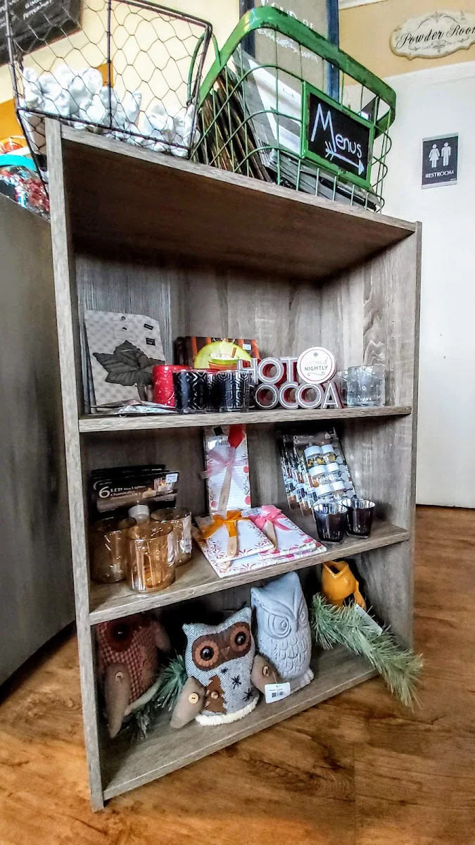 Vibe, Lily Stone Cafe
