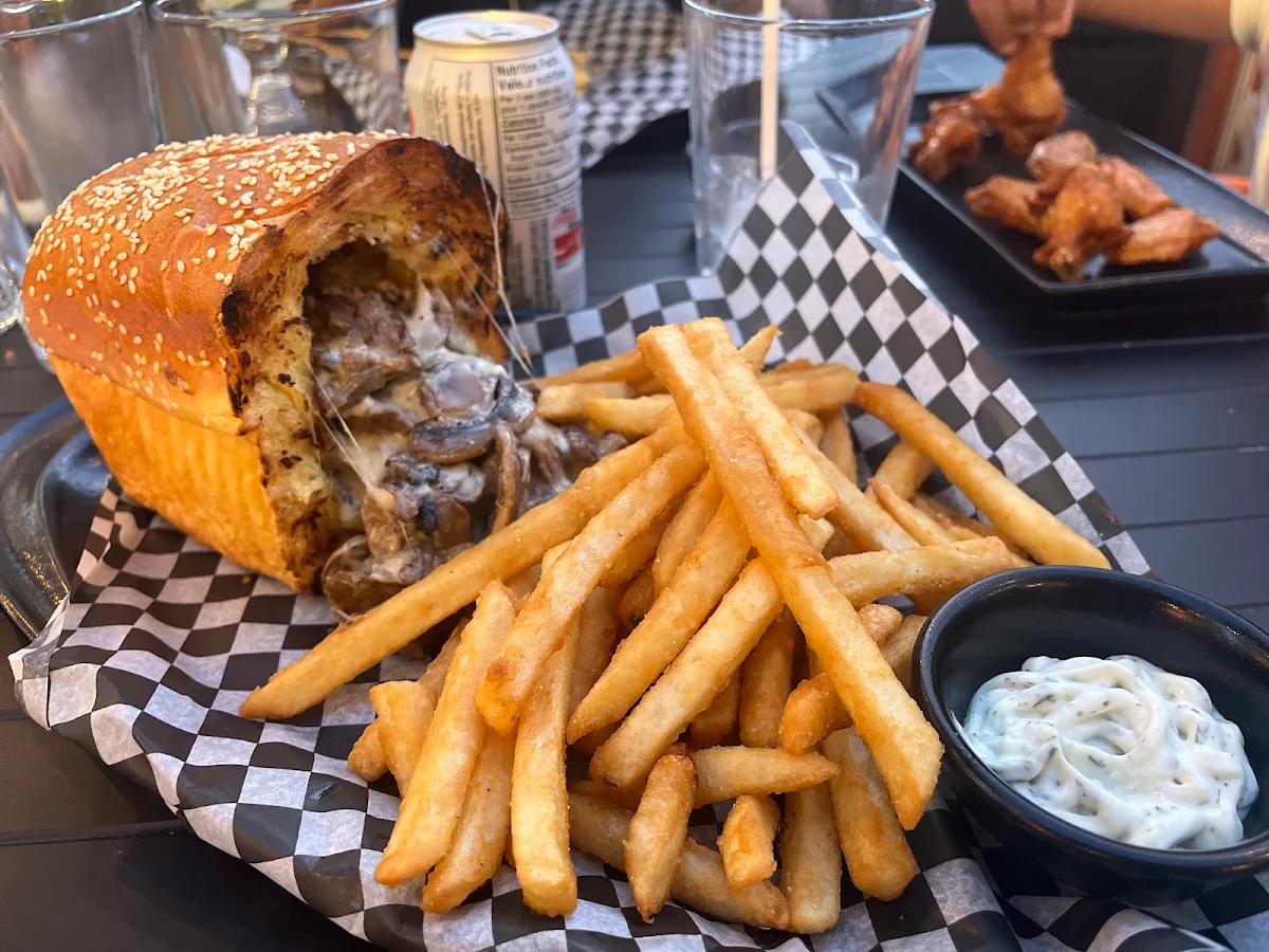 Food & drink photo 4