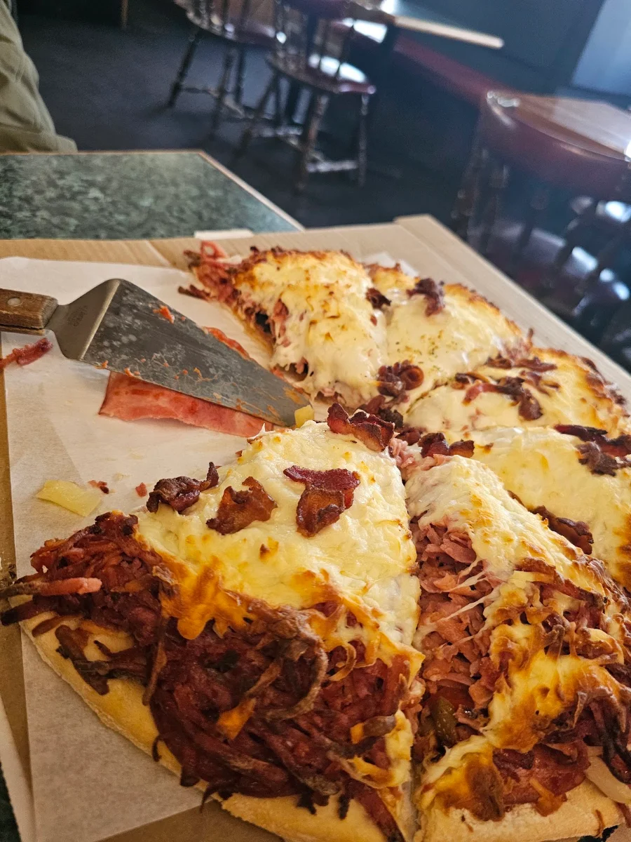 Food & drink, La Rocque Dining