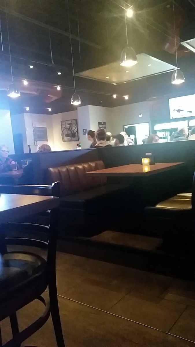 Vibe, Original Joe's
