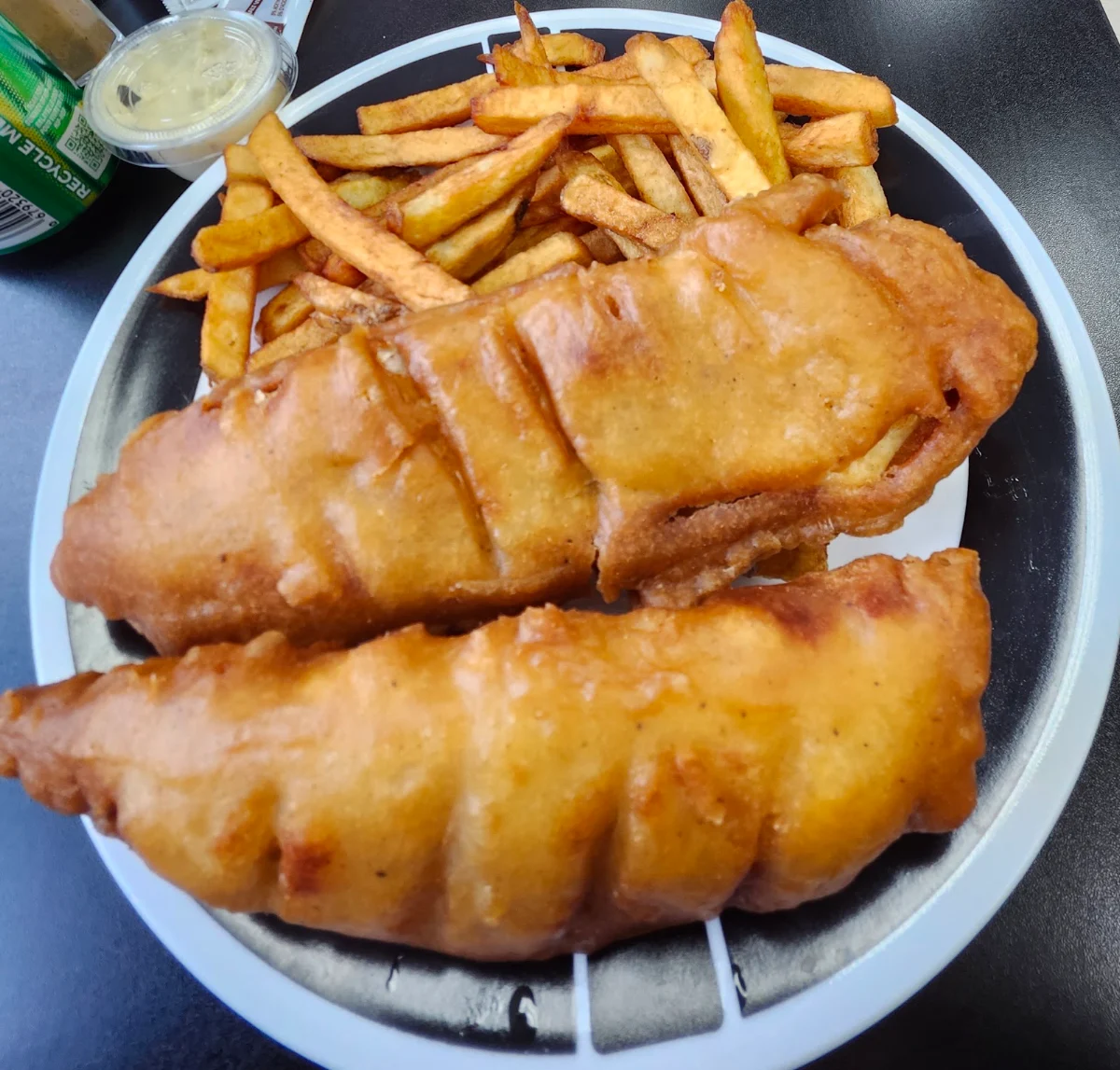 Food & drink, Ken's Seafood & Pizza