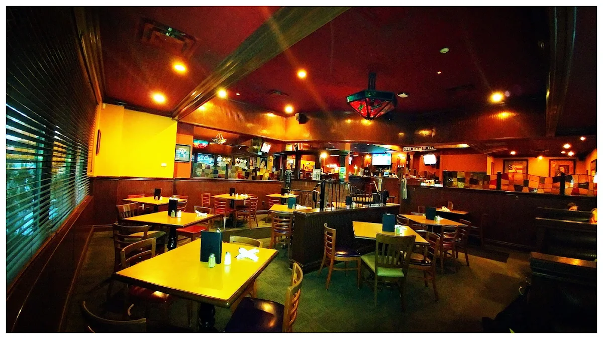 Vibe, Kelseys Original Roadhouse