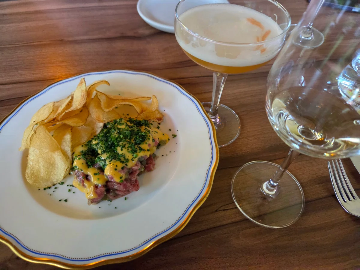 Food & drink, Bistro Lapin Perdu