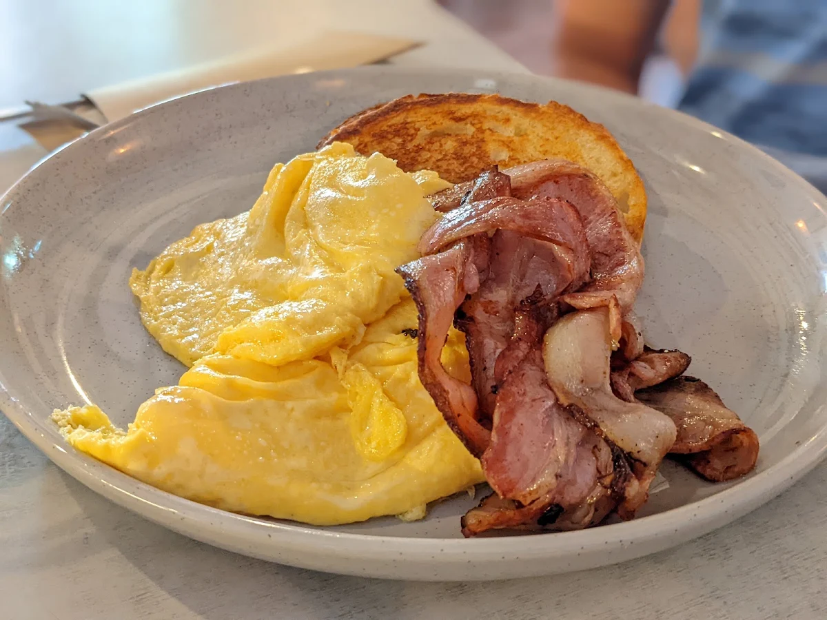 Food & drink, The Green Mango Cafe