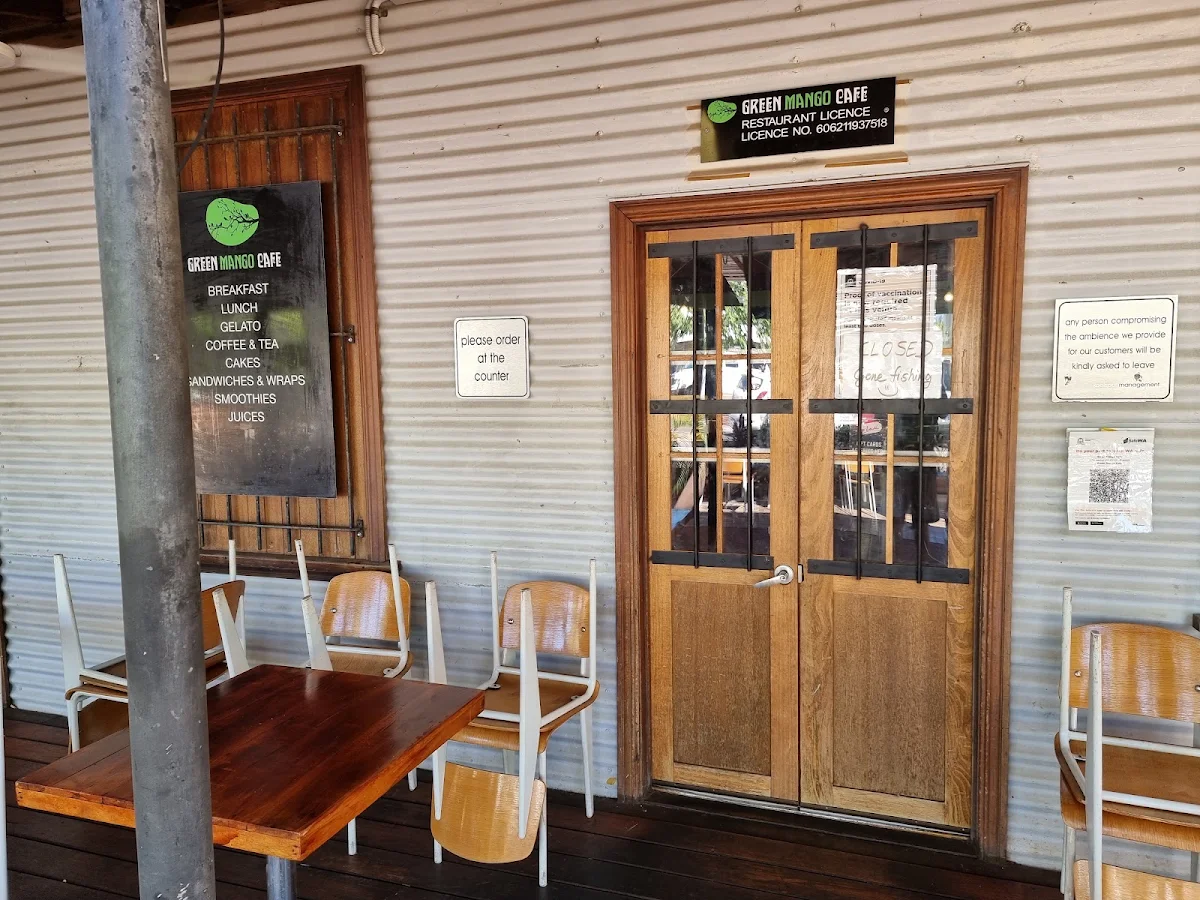 Vibe, The Green Mango Cafe