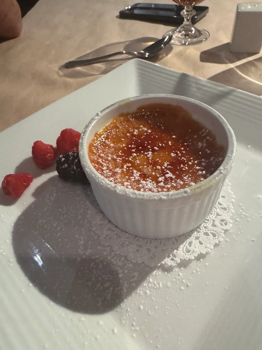 Food & drink, Brownes Bistro
