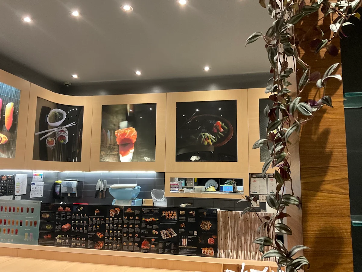 Vibe, Sushi Shop Ch. De la Savane