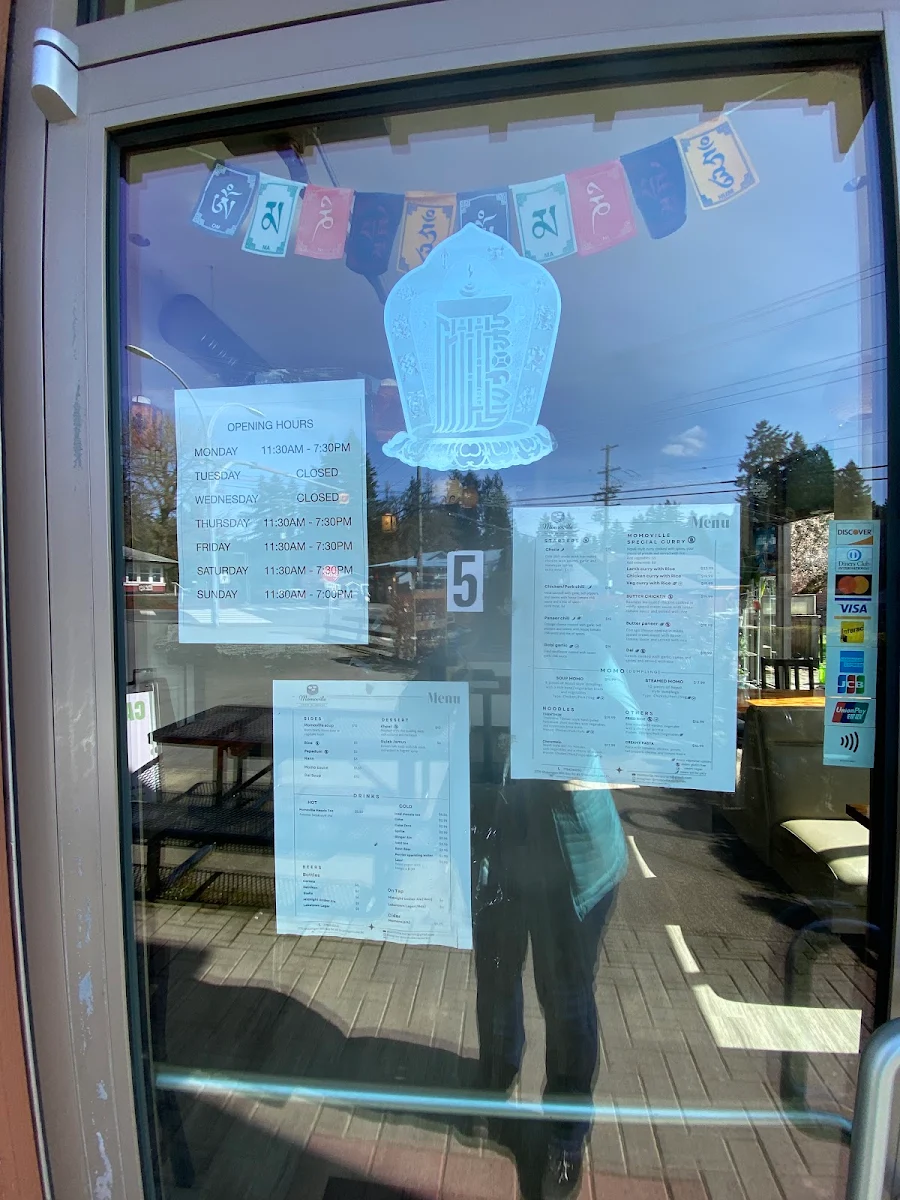 Menu, Momoville