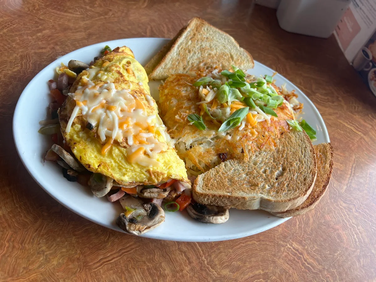 Food & drink, Ricky's All Day Grill - Nanaimo South-In the Days Inn