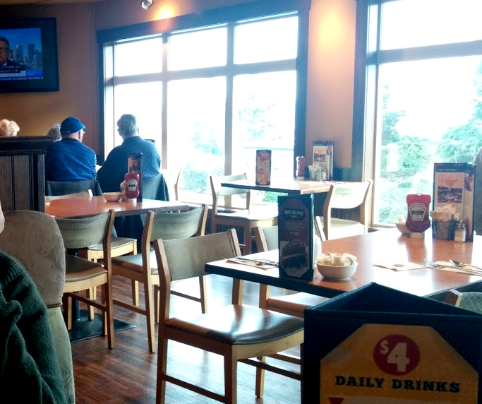 Vibe, Ricky's All Day Grill - Nanaimo South-In the Days Inn