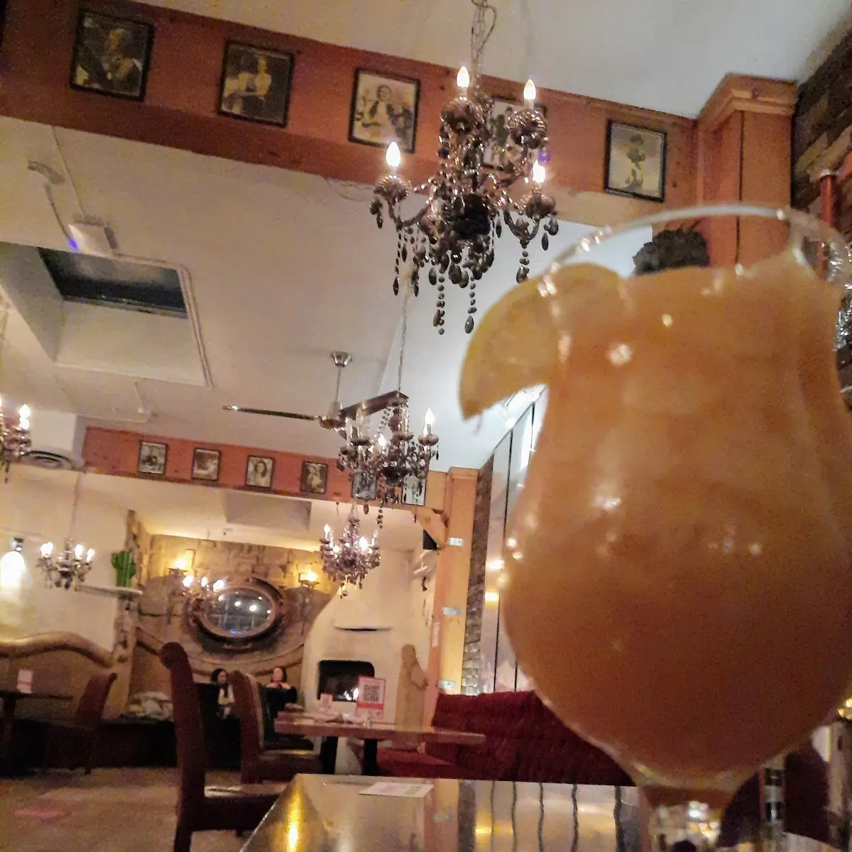 Food & drink, Charlie Don't Surf