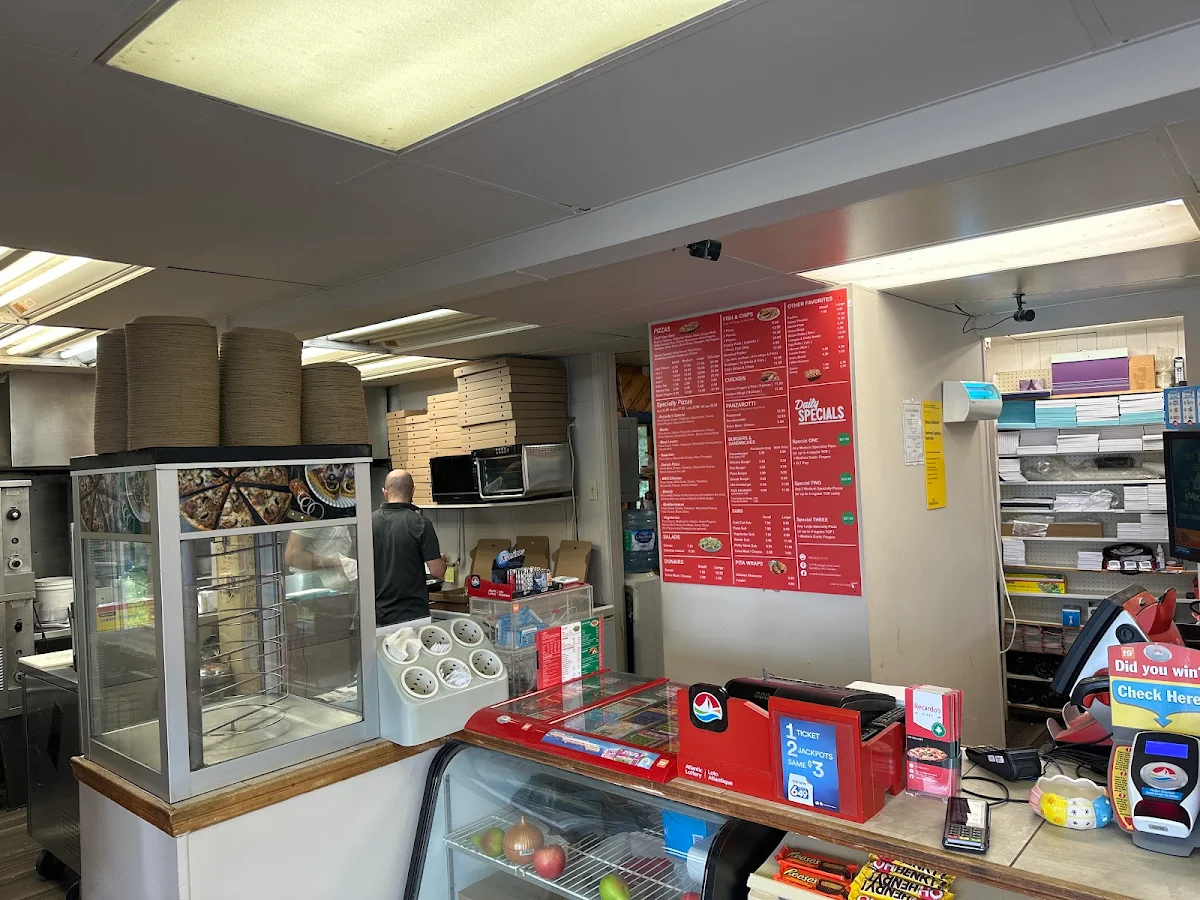 Vibe, Recardo's Take-Out