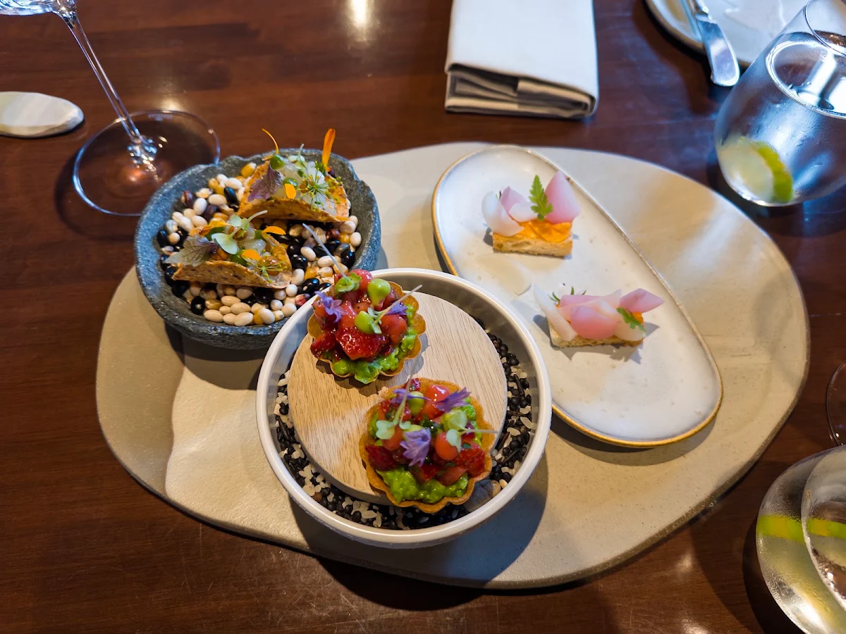 Food & drink, Coteau