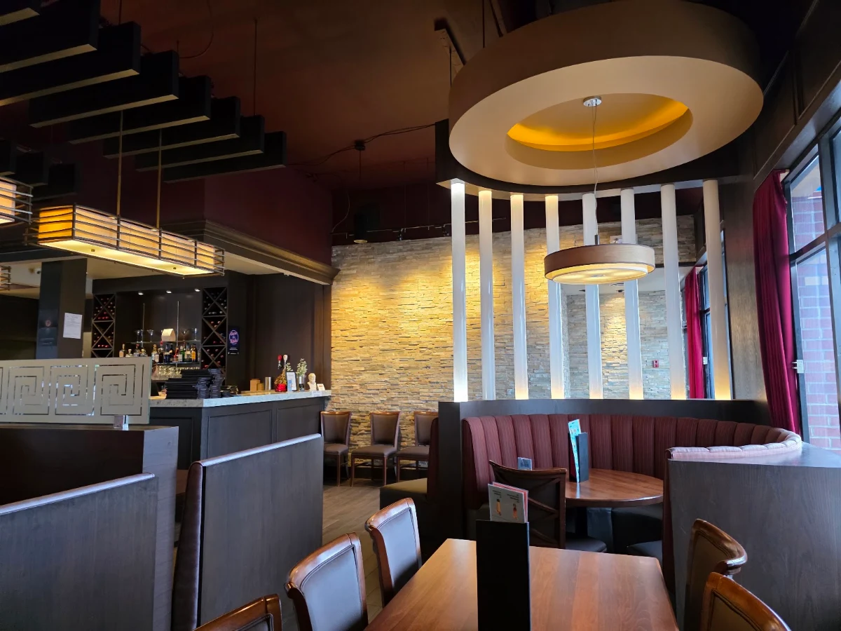 Vibe, Socrates Grill