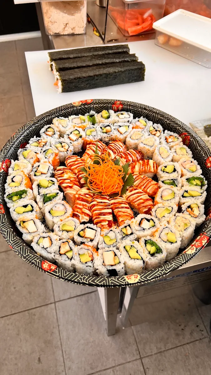 Food & drink, Wala Wala Sushi