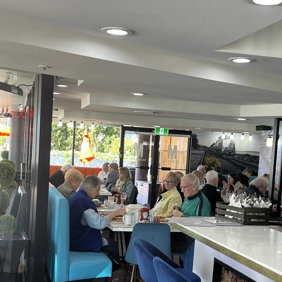 Vibe, The Morrison Café+Kitchen+Bar